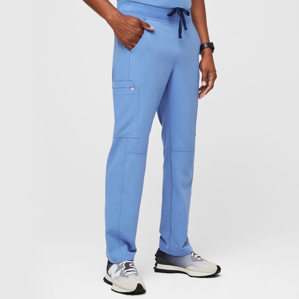 Figs Axim Cargo Scrub Pants Size Medium